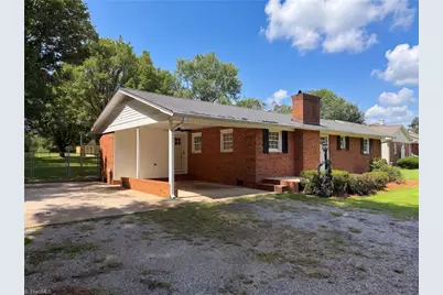 2847 Friendship Ledford Road, Winston-Salem, NC 27107 - Photo 16