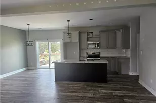 180 Oakshire Ct, Mocksville, NC 27028 - Photo 2