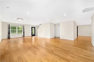 4892 Montevista Dr, Greensboro, NC 27407 - Photo 6
