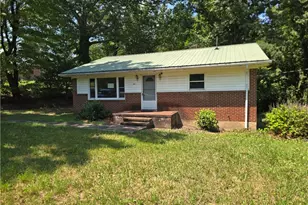 166 Fisher Hill Rd, Eden, NC 27288 - Photo 2