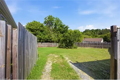 813 Young Street, Thomasville, NC 27360 - Photo 30
