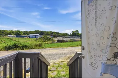 813 Young Street, Thomasville, NC 27360 - Photo 28