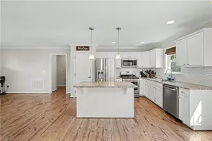 343 Price St, Stoneville, NC 27048 - Photo 10