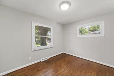 1814 W Meadowview Road, Greensboro, NC 27403 - Photo 22