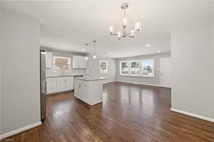 1814 W Meadowview Rd, Greensboro, NC 27403 - Photo 16