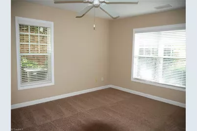 4762 Tatton Park Circle #1B, Winston-Salem, NC 27103 - Photo 6