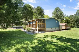 4673 Hyatt Dr, Winston-Salem, NC 27101 - Photo 4
