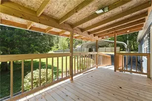 4673 Hyatt Dr, Winston-Salem, NC 27101 - Photo 2