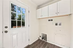 4760 Ader Dr, Winston-Salem, NC 27105 - Photo 10