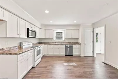4760 Ader Drive, Winston-Salem, NC 27105 - Photo 8