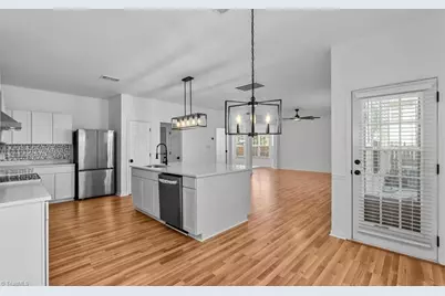 884 Jennifer Lane, High Point, NC 27265 - Photo 14