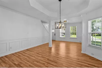 884 Jennifer Lane, High Point, NC 27265 - Photo 8