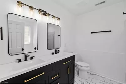 884 Jennifer Lane, High Point, NC 27265 - Photo 28