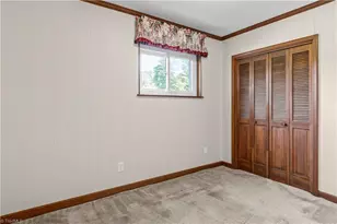223 Vandyke St, Kernersville, NC 27284 - Photo 36