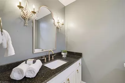 16 Fountain Manor Drive #B, Greensboro, NC 27405 - Photo 20