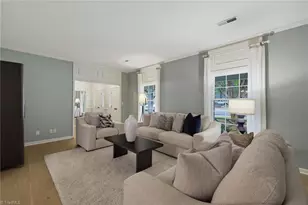 16 Fountain Manor Dr, Greensboro, NC 27405 - Photo 6