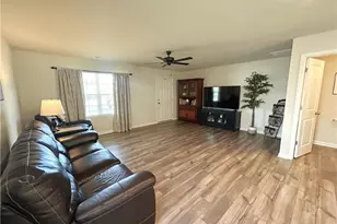 314 Kingscote Wy, King, NC 27021 - Photo 6