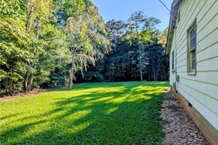 3620 Courtney Church Rd, Yadkinville, NC 27055 - Photo 12