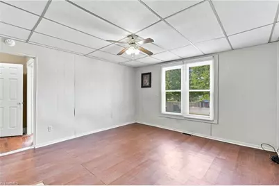 127 S Fieldcrest Road, Eden, NC 27288 - Photo 8