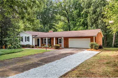 107 Ben Nevis Drive, Kernersville, NC 27284 - Photo 2