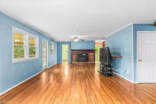 2018 E Rd, Walnut Cove, NC 27052 - Photo 12