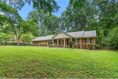 4014 Forest Oaks Lane, Mebane, NC 27302 - Photo 4