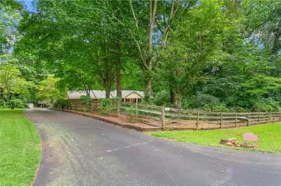 4014 Forest Oaks Lane, Mebane, NC 27302 - Photo 36