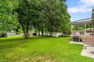 1 Cedar Branch Dr, Thomasville, NC 27360 - Photo 32