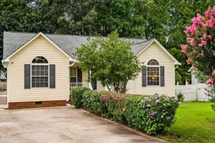 1 Cedar Branch Dr, Thomasville, NC 27360 - Photo 2