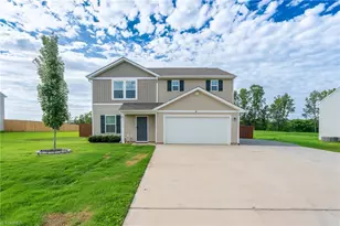 417 Sundial Dr, Lexington, NC 27295 - Photo 1