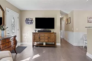 162 Oak Ridge Pl, Mount Airy, NC 27030 - Photo 4