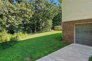 162 Oak Ridge Pl, Mount Airy, NC 27030 - Photo 26