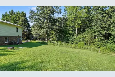 162 Oak Ridge Place, Mount Airy, NC 27030 - Photo 24