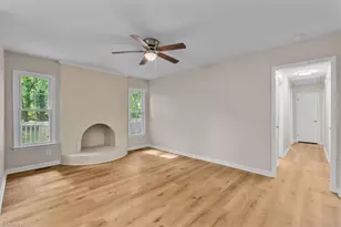 708 Woodlake Dr, Greensboro, NC 27406 - Photo 16