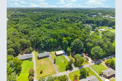 248 Croomcrest Road, Asheboro, NC 27205 - Photo 4