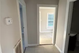 646 Gunn St, Burlington, NC 27217 - Photo 8