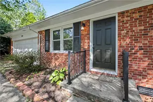 2205 Cardinal Dr, Jamestown, NC 27282 - Photo 4