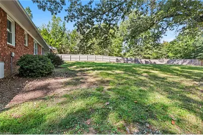 2205 Cardinal Drive, Jamestown, NC 27282 - Photo 32