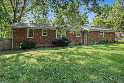 2205 Cardinal Drive, Jamestown, NC 27282 - Photo 18