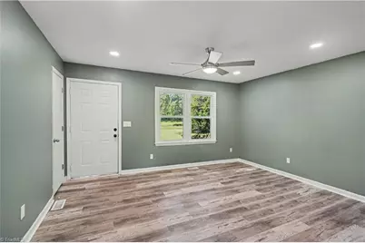 2205 Cardinal Drive, Jamestown, NC 27282 - Photo 6
