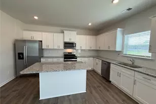 122 Longleaf Ct, Stokesdale, NC 27357 - Photo 6