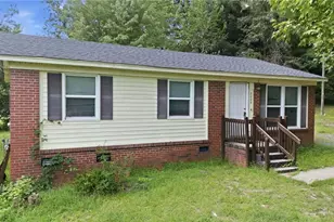 2202 Jolson Ct, Greensboro, NC 27405 - Photo 4