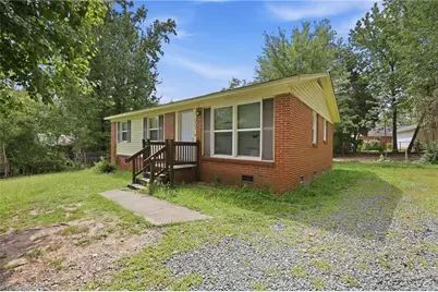 2202 Jolson Court, Greensboro, NC 27405 - Photo 2