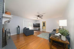 5912 Puritan Ln, Winston-Salem, NC 27103 - Photo 6