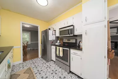 5912 Puritan Lane, Winston-Salem, NC 27103 - Photo 10