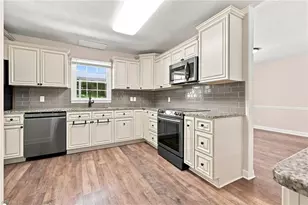 484 Newbern Ave, Asheboro, NC 27205 - Photo 2