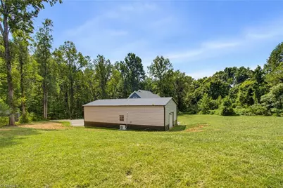 4035 Granby Street, Winston-Salem, NC 27101 - Photo 28