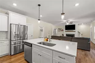358 Windsor Trl, Lexington, NC 27295 - Photo 8
