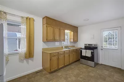 1608 Pecan Road, Reidsville, NC 27320 - Photo 10