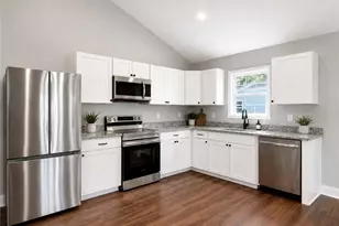 733 2nd Rainbow St, Lexington, NC 27295 - Photo 2